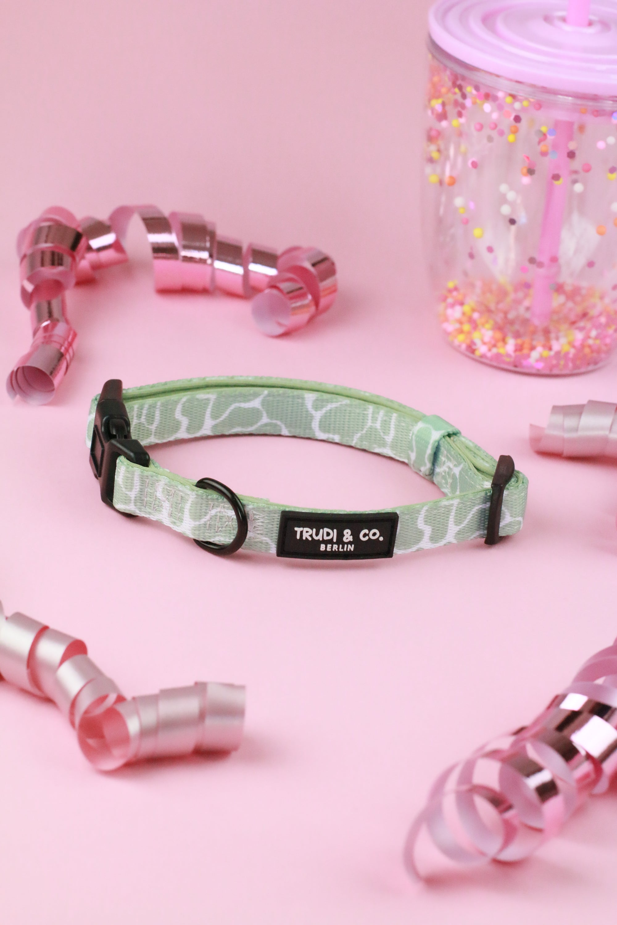 Dog Collar "Sneaky Snake"